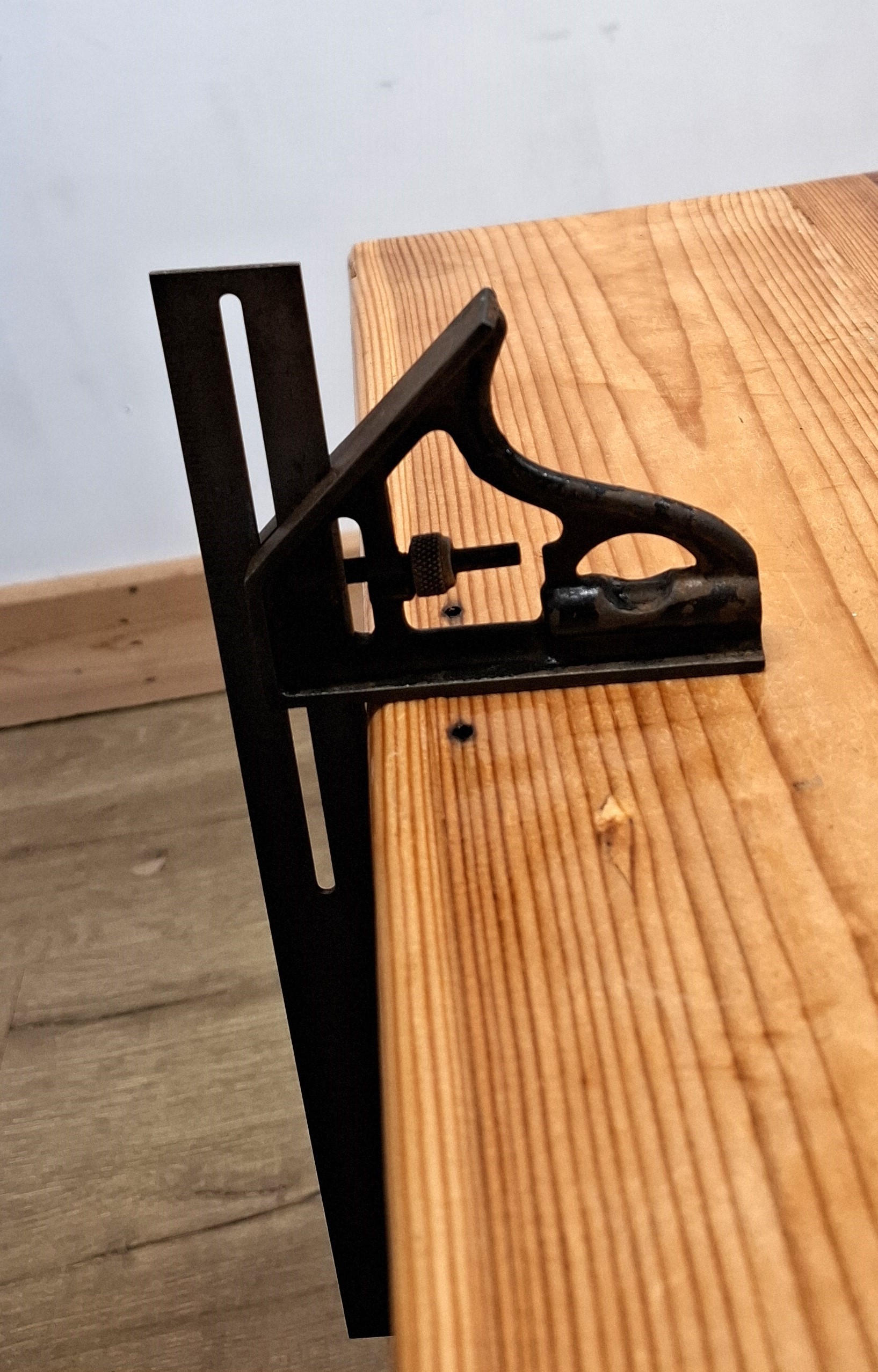 להב/סרגל מחורץ ומשולב סטנלי ארה